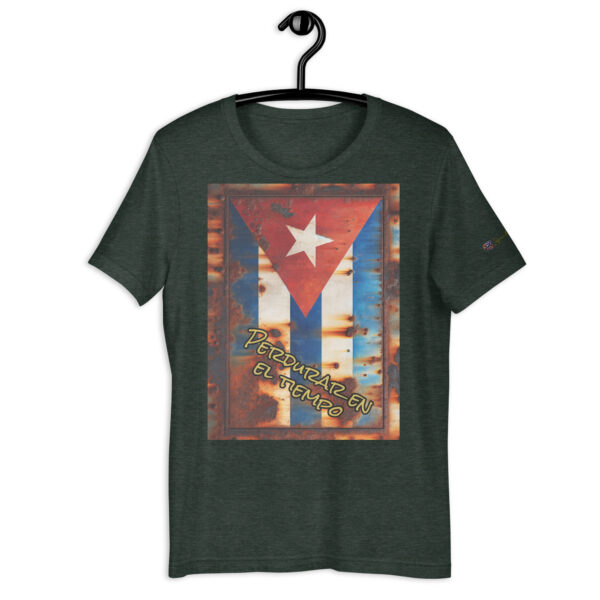 Vintage Cuban Flag T-Shirt – Comfort Fit Unisex Tee with 'Perdurar en el tiempo' Design - Image 4