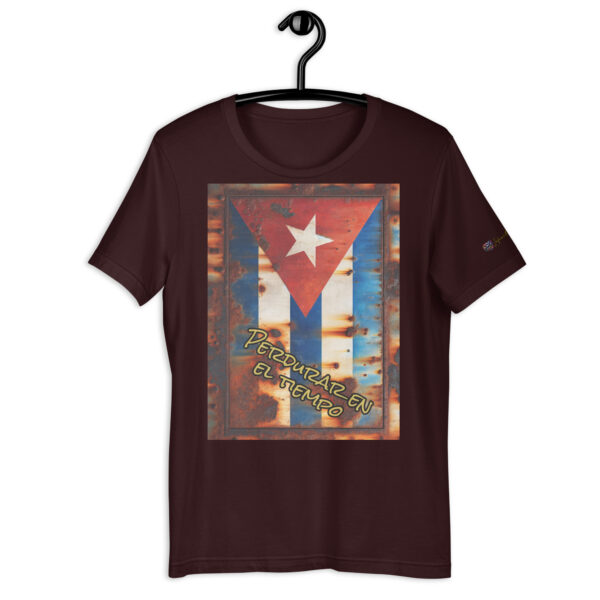 Vintage Cuban Flag T-Shirt – Comfort Fit Unisex Tee with 'Perdurar en el tiempo' Design - Image 3